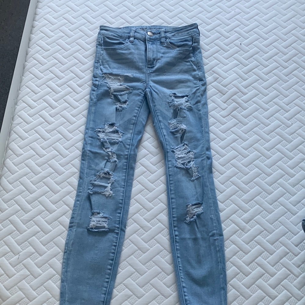 aeo ripped skinny jeans (4)